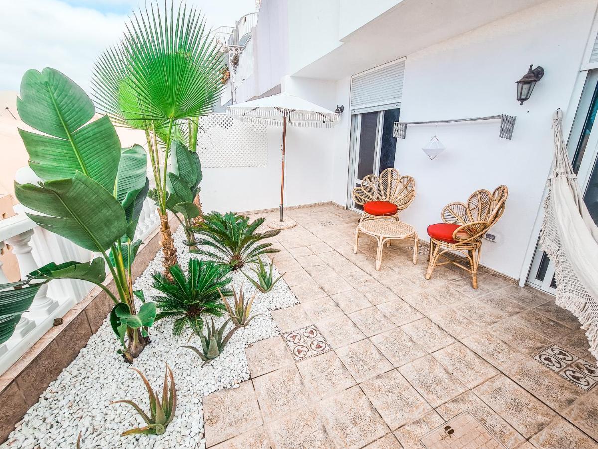 Designer Haus 120qm mit Dachterrasse, tollem Meerblick, Parkplatz, Netflix, Garten Costa Adeje  Exterior foto
