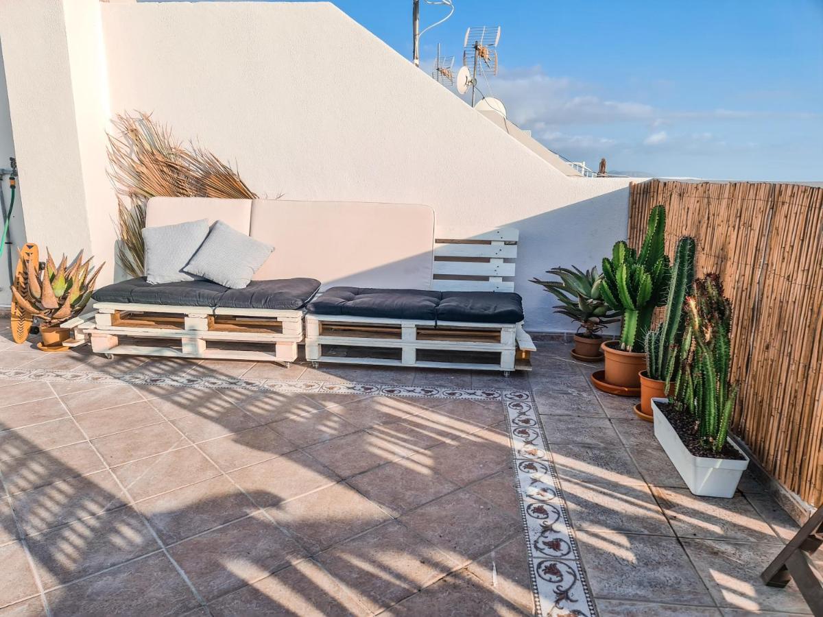 Designer Haus 120qm mit Dachterrasse, tollem Meerblick, Parkplatz, Netflix, Garten Costa Adeje  Exterior foto