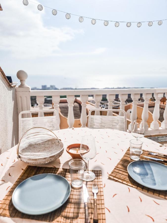 Designer Haus 120qm mit Dachterrasse, tollem Meerblick, Parkplatz, Netflix, Garten Costa Adeje  Exterior foto